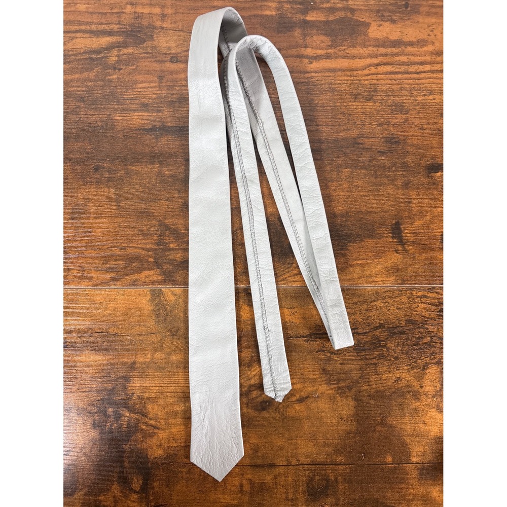 Christopher Hayes Mens Genuine Leather Skinny Tie Light Gray Made in Italy 2"